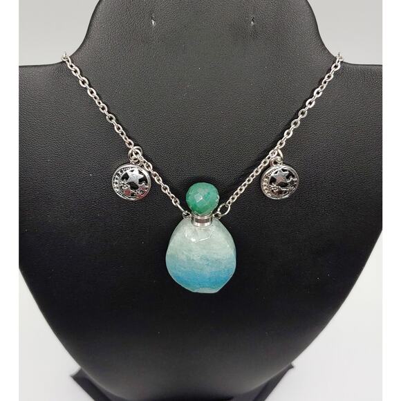 Lovely Green Quartz Moon Stars Bottle Necklace - Picture 2 of 4